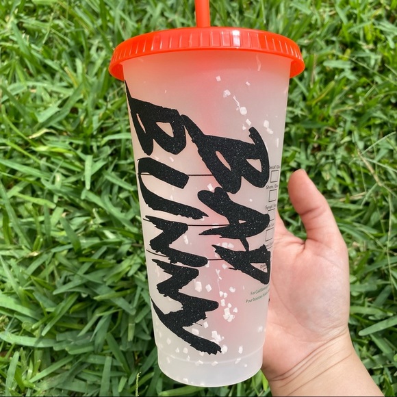 Bad Bunny Starbucks Color Changing Cup - Picture 2 of 3